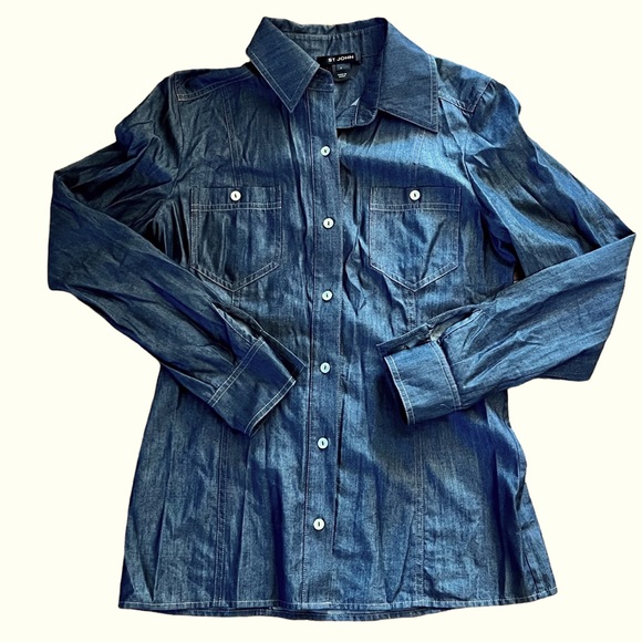 St. John Tops - St. John denim button down shirt size 2. E#262
